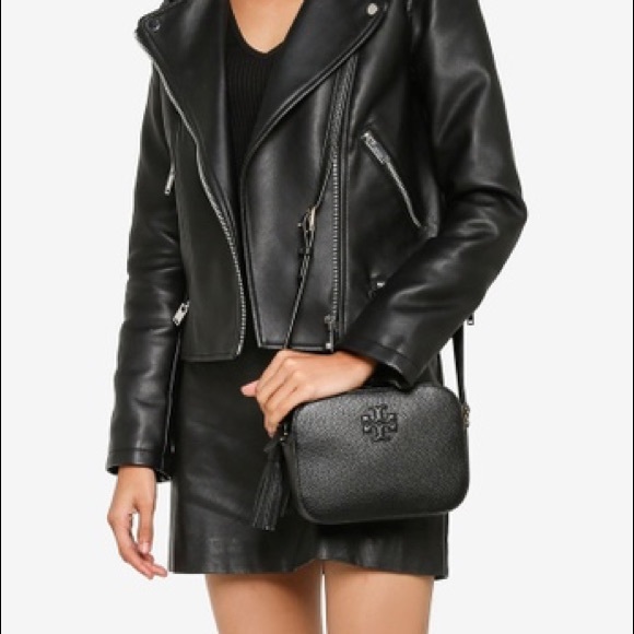 Tory Burch Handbags - Tory Burch Thea Camera Crossbody Black Bag